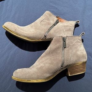 Lucky Brand booties